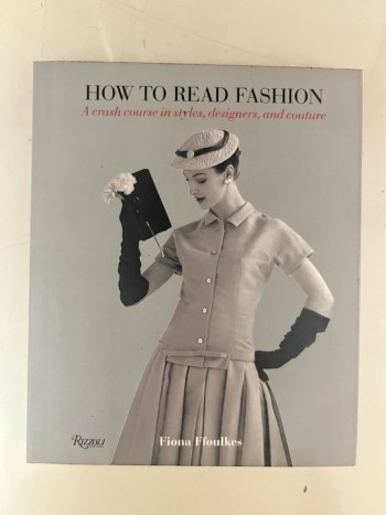 How to read fashion