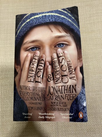 Extremely Loud & Incredibly Close