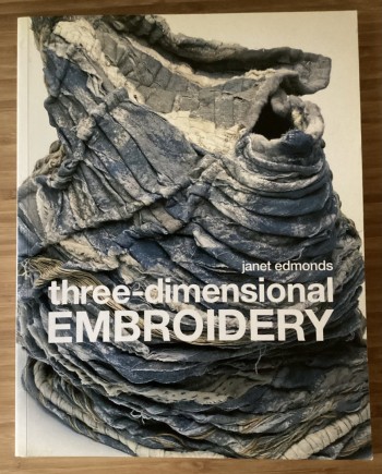 three-dimensional embroidery