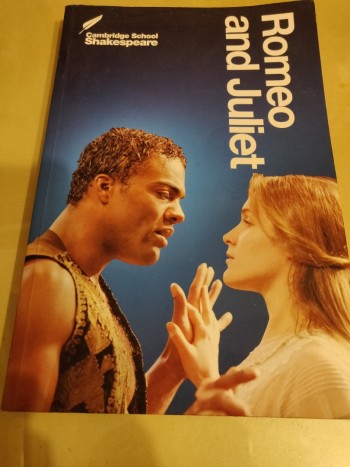 Romeo and Juliet Cambridge School Shakespeare