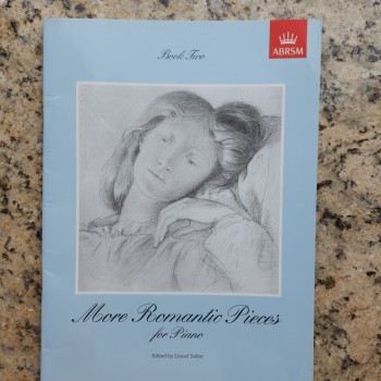 More Romantic pieces for piano