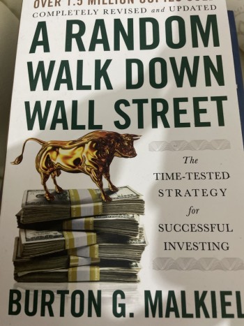 金融投資書籍大量