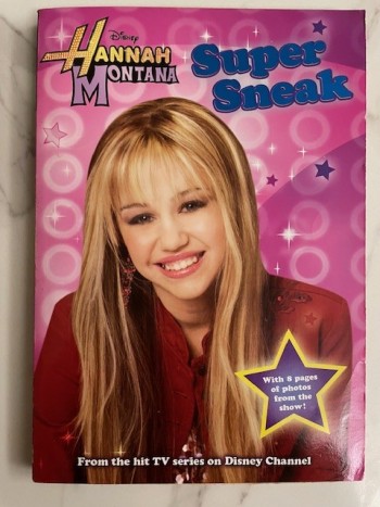Hannah Montana: Super Sneak