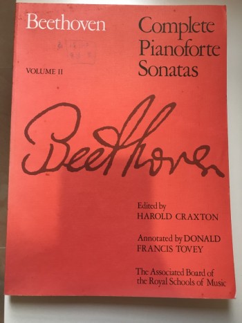 BEETHOVEN COMPLET PIANOFORTE SONATAS VOLUME II