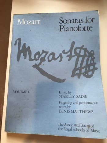 MOZART SONATAS FOR PIANOFORTE