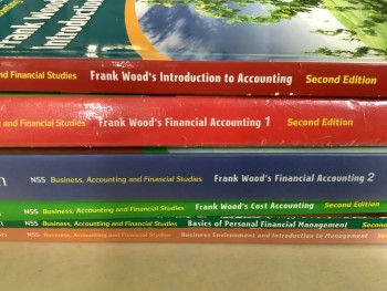 賤賣成套六本 Bafs Frank wood 書