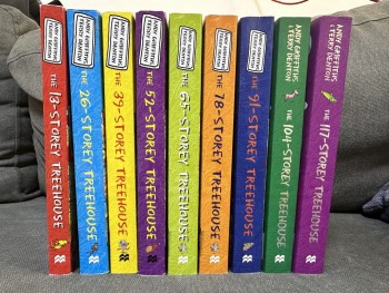 The 13-117 Storey Treehouse 全套