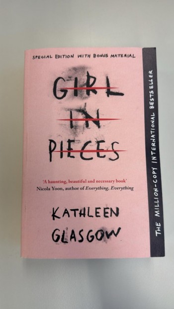 Girl in Pieces