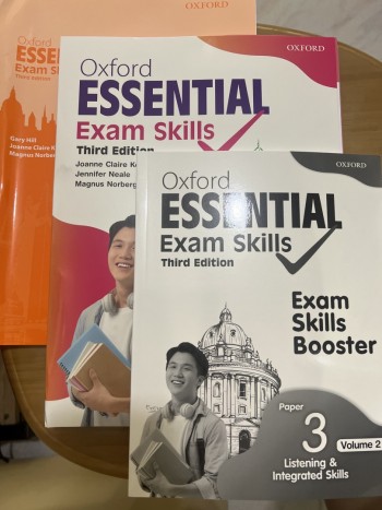Oxford Essential Exam Skills 3rd Edition Paper 3 Listening(三本成set賣)