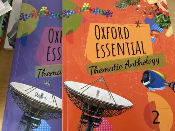 OXFORD ESSENTIAL thematic anthology 2 and 3