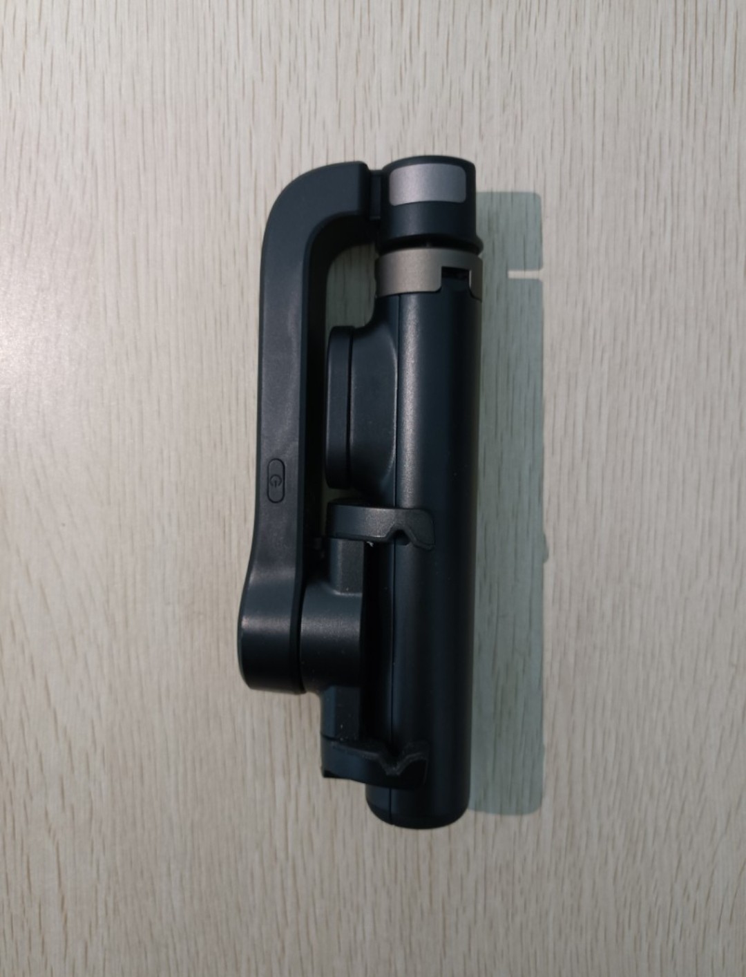 自拍穩定器 [ MOMAX - Selfie Stable 3：Smart Gimbal and Tripod ( KM16D ) ] ( 連透明包裝袋 & 防潮珠 ) - 4