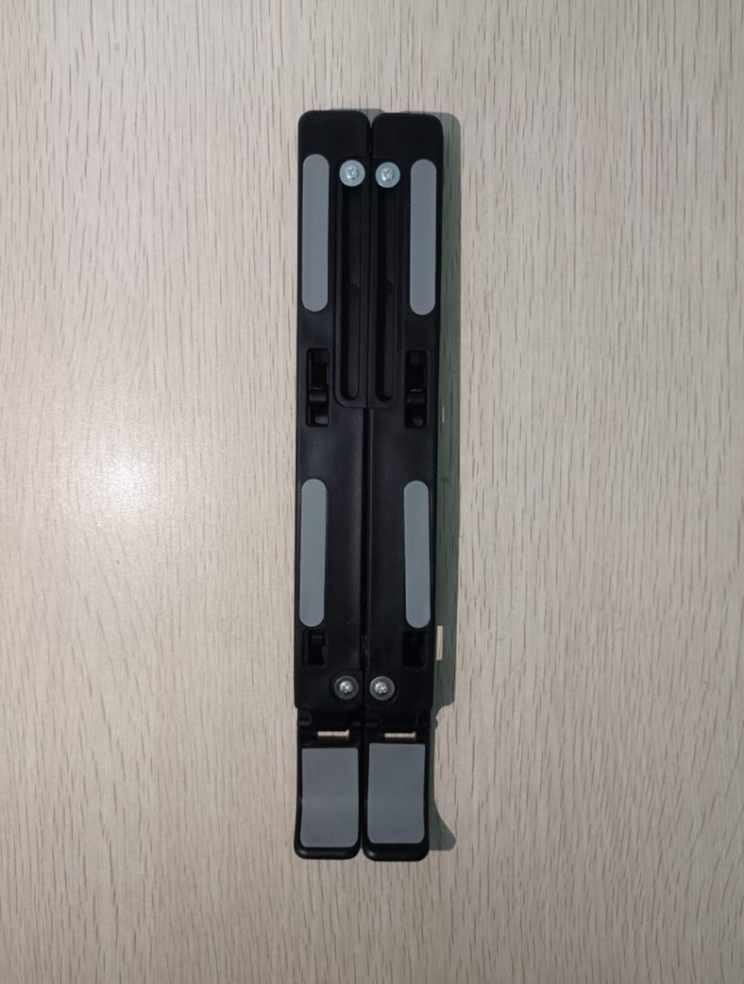 平板電腦支架 ( Laptop Stand：Creative Folding Storage Bracket ) ( 連透明包裝袋 & 防潮珠 ) - 5