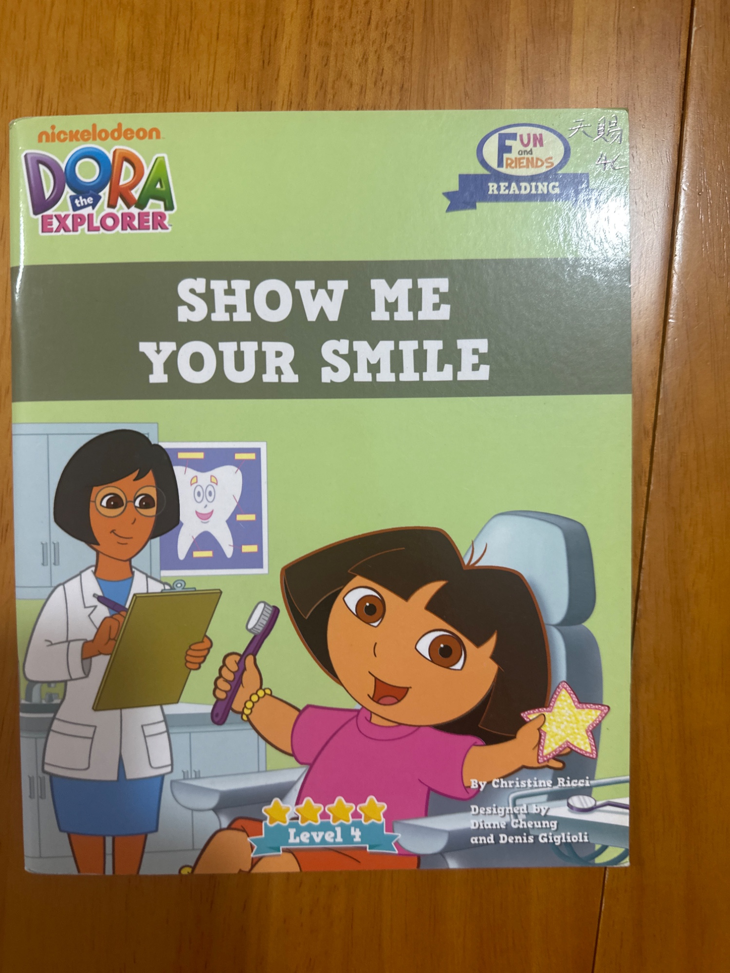 Dora the Explorer: Show Me Your Smile