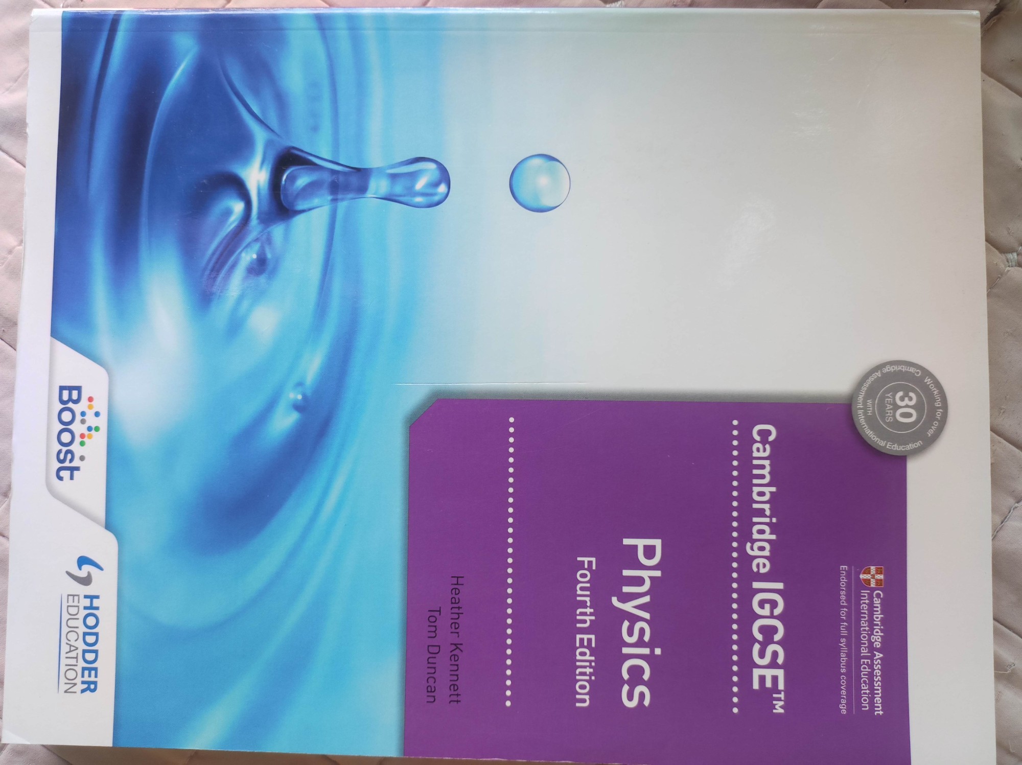 Cambridge IGCSE Physics 4th ed.