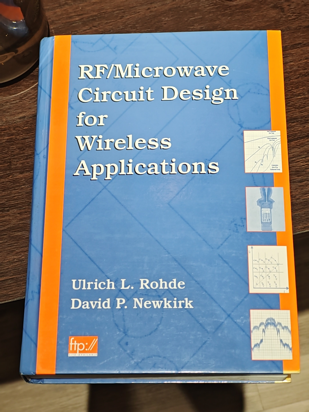 RF/Microwave Circuit Design for Wireless Applications