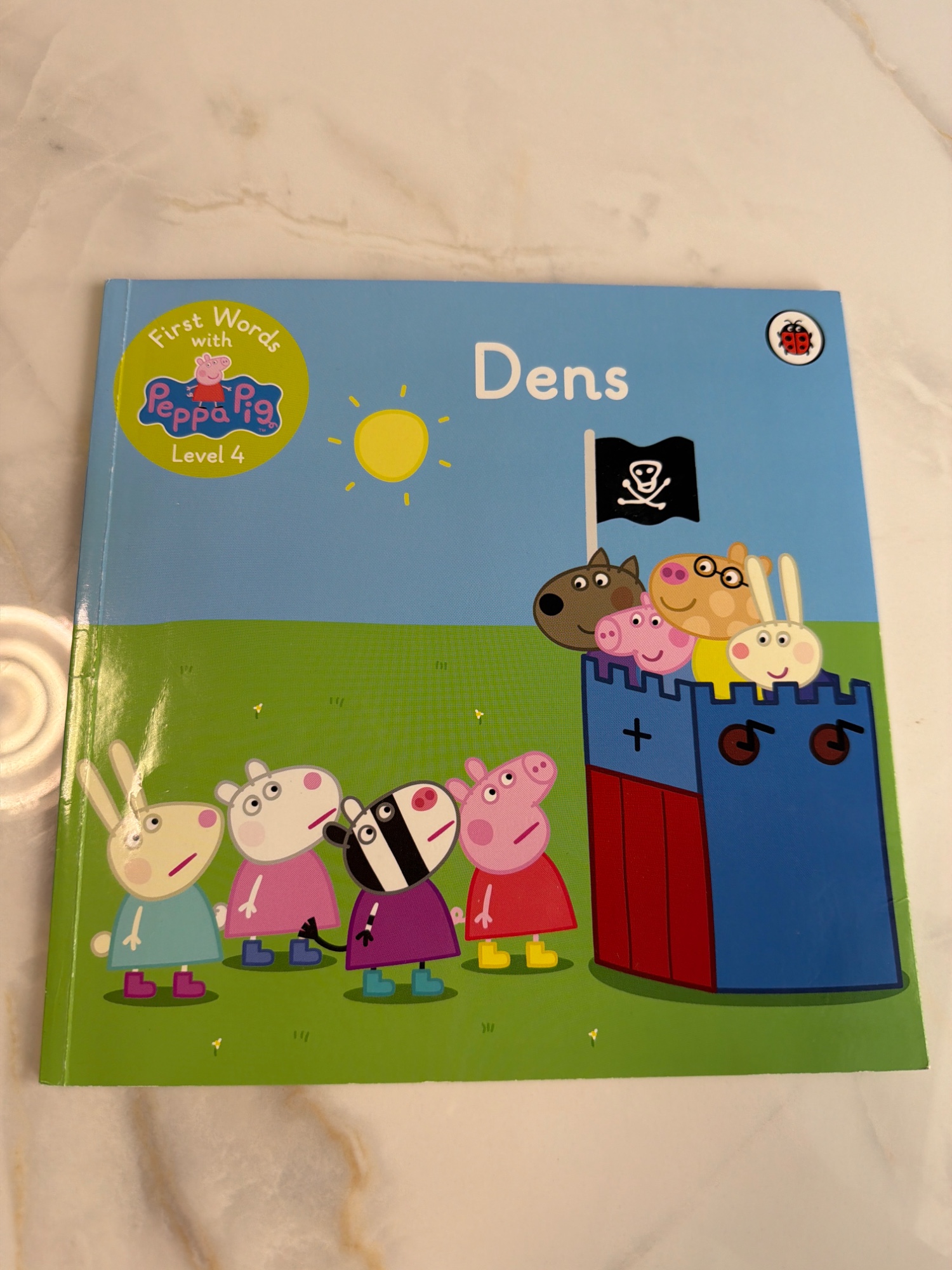 Peppa Pig: First Words with Peppa-Dens Level 4
