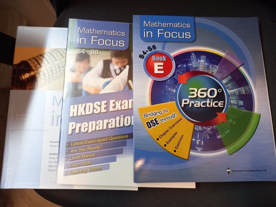 高中二手書 Mathematics in Focus Book A B C D E 可分開買, 每套100 - 5